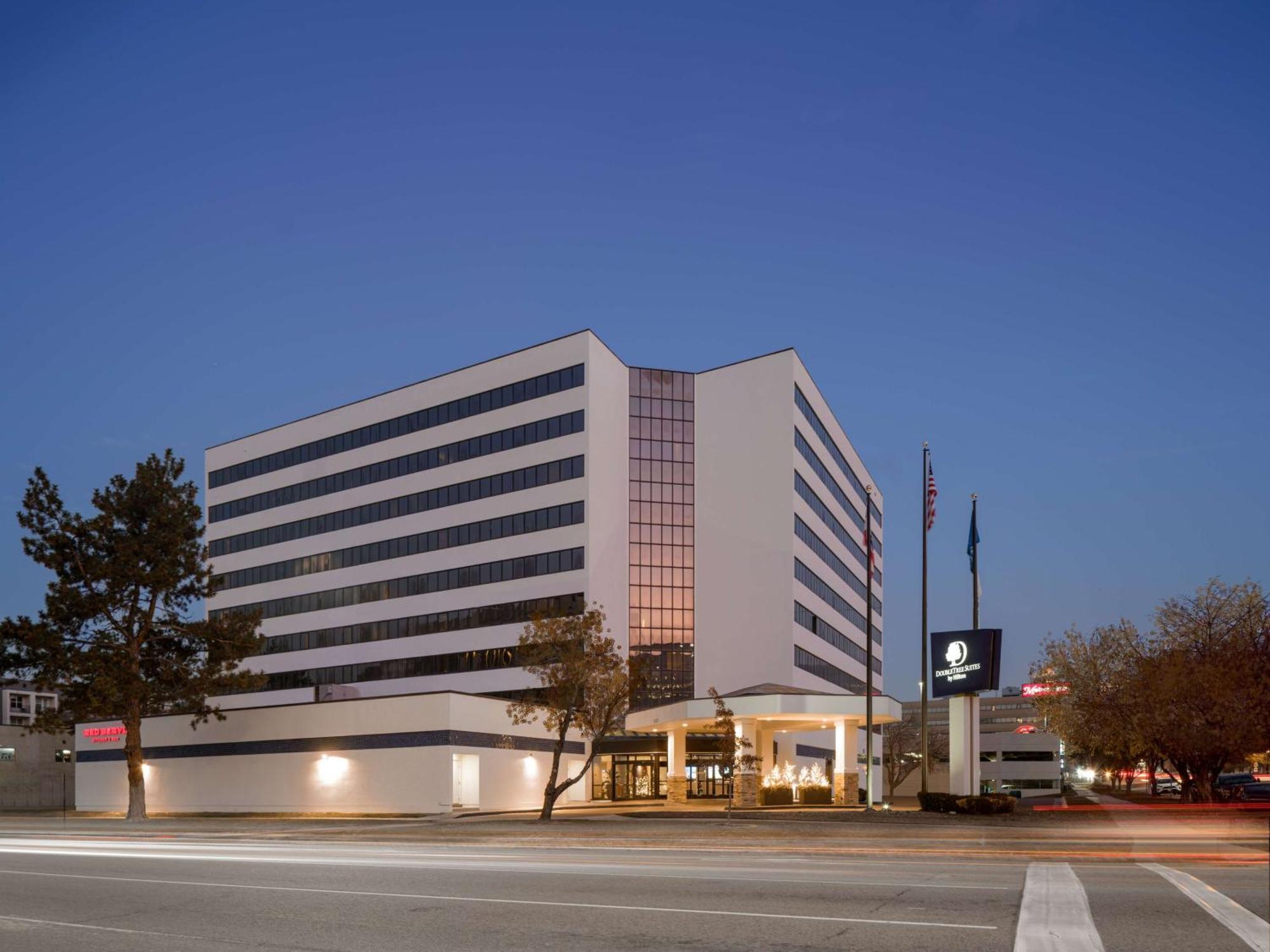 Doubletree Suites By Hilton Salt Lake City Extérieur photo